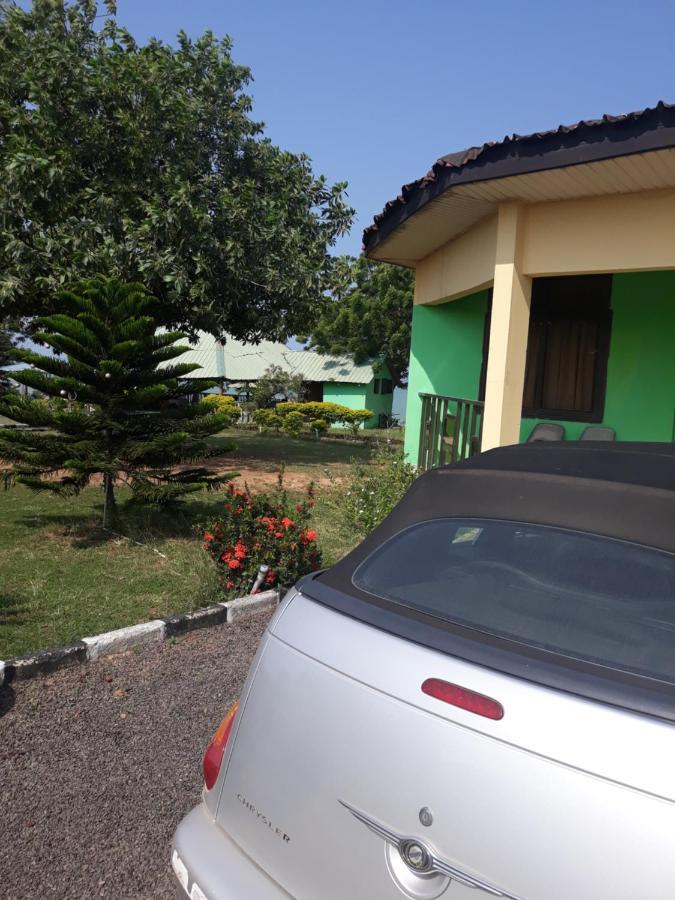 Abuesi Beach Resort Sekondi-Takoradi Екстериор снимка