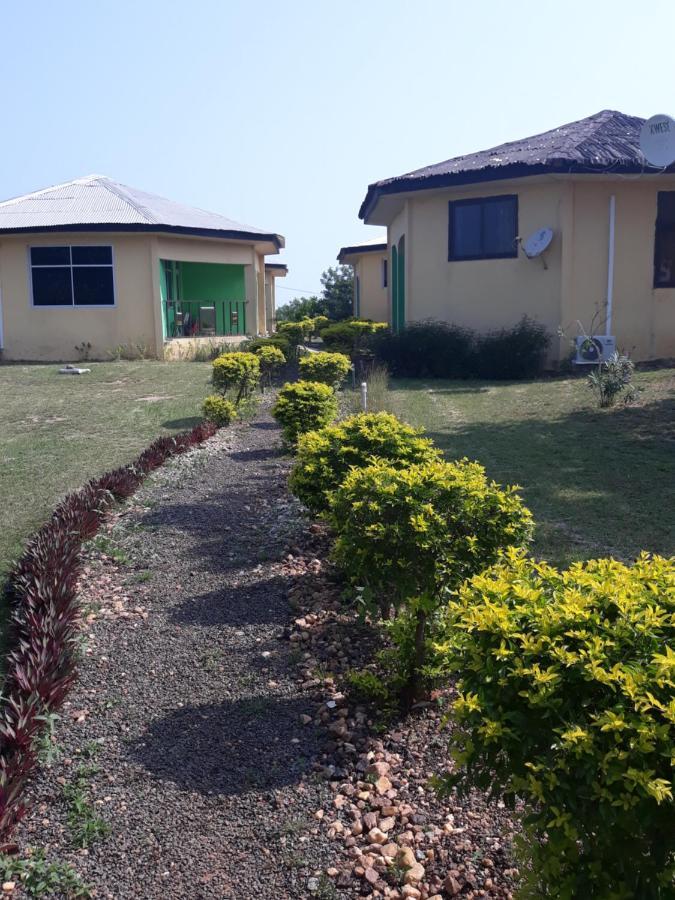 Abuesi Beach Resort Sekondi-Takoradi Екстериор снимка