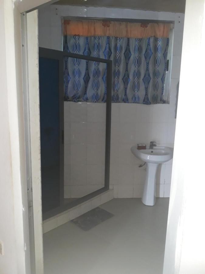 Abuesi Beach Resort Sekondi-Takoradi Екстериор снимка