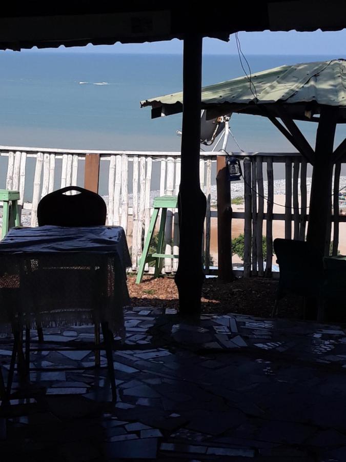 Abuesi Beach Resort Sekondi-Takoradi Екстериор снимка